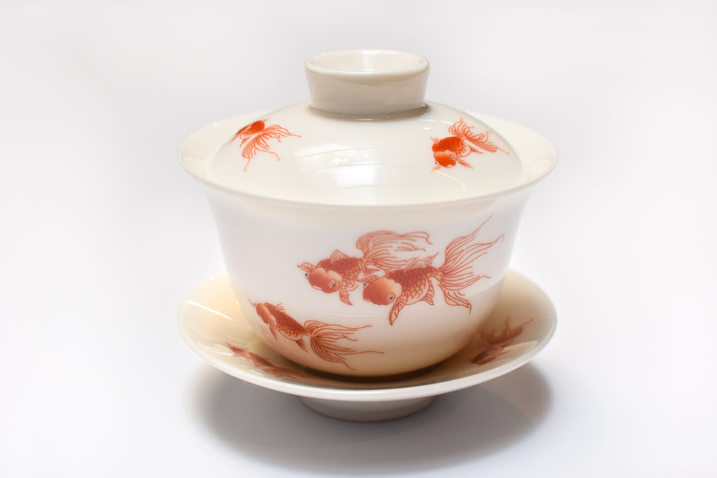 White Porcelain Gaiwan Tea Cup and Saucer Set (Gold Fish)