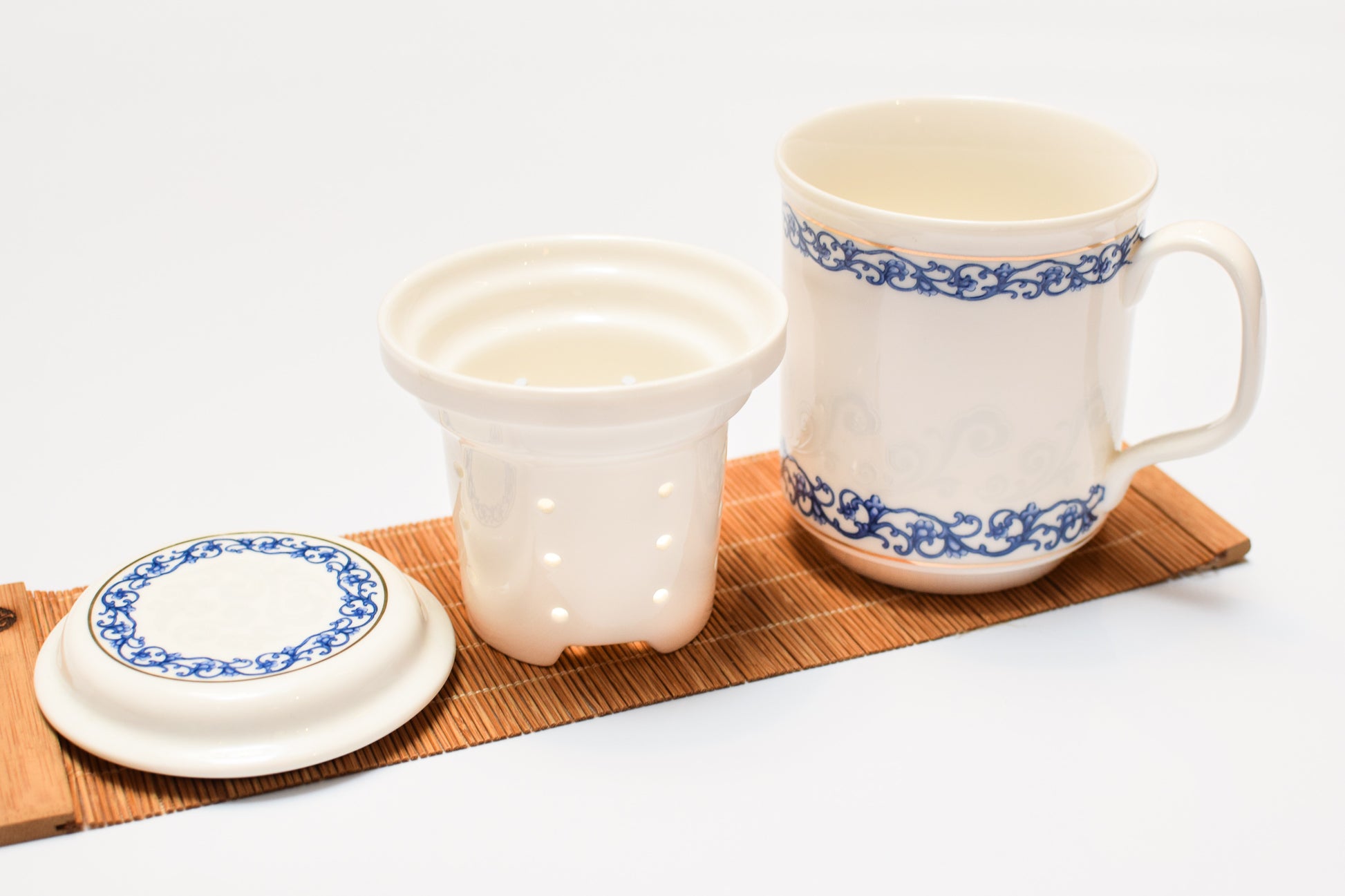 Porcelain Infuser Cup (With Ivy Design)