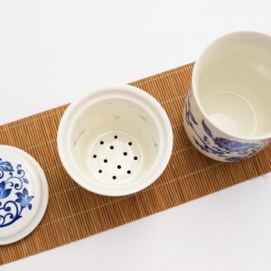 Small Infuser Cup Chinese Flower Design 3 1 Porcelain Infuser Cup With Chinese Flower Design (Small)