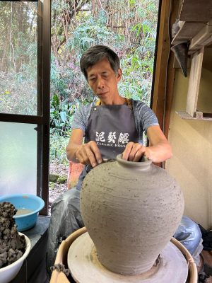Local Singaporean Artist Spotlight: Lim Kim Hui 1 Lim Kim Hui Local Singaporean Artist Spotlight: Lim Kim Hui